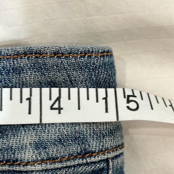 Wanama size 26 women’s Blue Denim Mini Skirt - some STAINING on behind - Picture 8 of 15